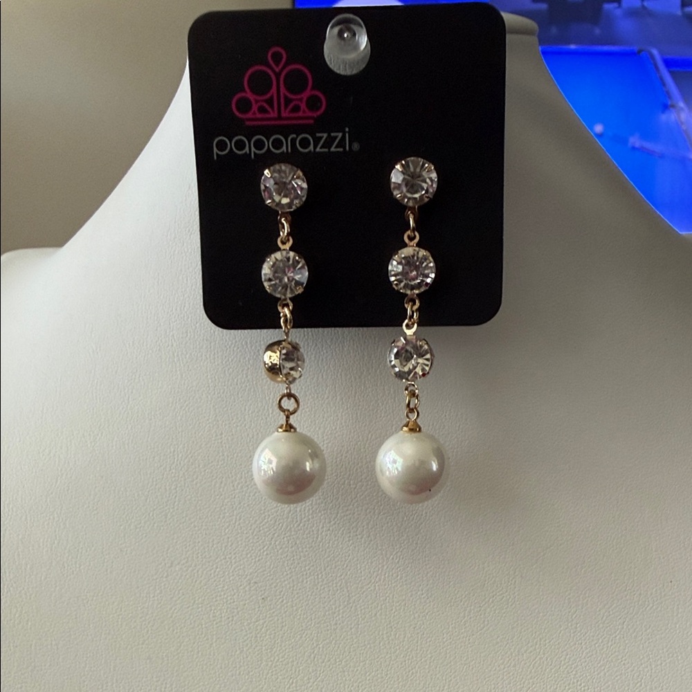 Paparazzi Gold and White Pearl Drop Earrings